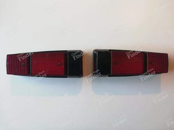 Pair of rear lights - CITROËN DS / ID - 637- 0