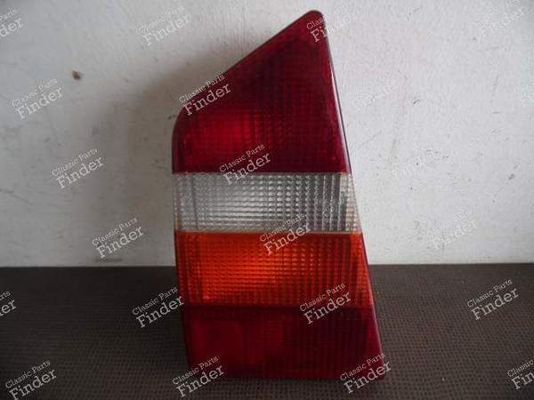 CABOCHON REAR LIGHT LEFT - CITROËN CX - 95653973 / 8076M- 0