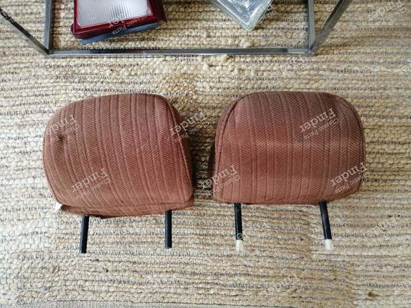 Pair of front headrests - CITROËN CX - 0
