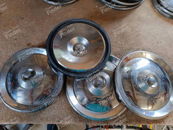 4er-Set Radkappen - PEUGEOT 204 - 4
