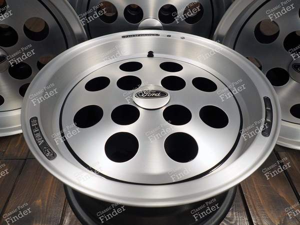 Pepperpot Alloy Wheels 7Jx13 - ET05 4x108 PCD 13" Original Rims - FORD Capri - 7