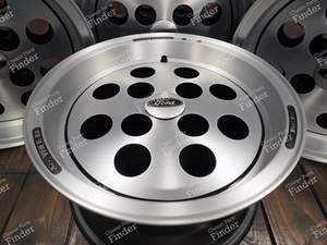 Jantes en alliage Pepperpot 7Jx13 - ET05 4x108 PCD 13" Original Rims - FORD Capri - thumb-7