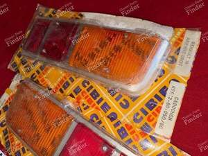 Paire de cabochons de feux arrière - Phase 2 - RENAULT 16 (R16) - 8076D- thumb-2