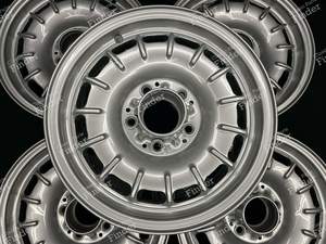 Original Barockräder 'Fuschsfelgen' 6Jx14 ET30 - MERCEDES BENZ S (W126) - 1264001902- thumb-2