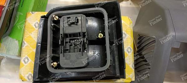 Rechtes Rücklicht - RENAULT 21 (R21) - 2176 / 7701034282- 1