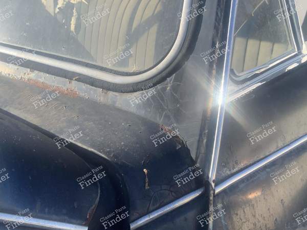 Chrome trim elements - DAIMLER Majestic Major - 7