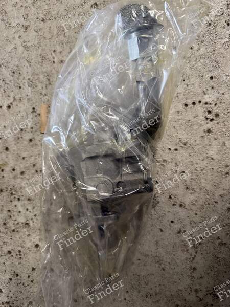 Oilpump - DATSUN 720 - POL 925- 1