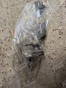 Oilpump - DATSUN 720 - POL 925- thumb-1