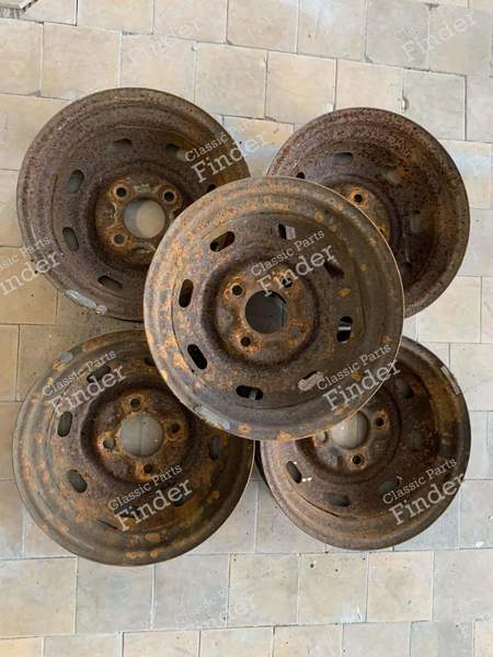 Original set of 5 pieces. Steel wheels for VW Super Beetle (produced after 1968) - VOLKSWAGEN (VW) Käfer / Beetle / Coccinelle / Maggiolino / Escarabajo - 6