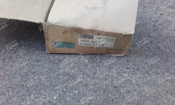 Rear Brake Shoes - NISSAN Vanette (C22) - 41060-G2525- 2