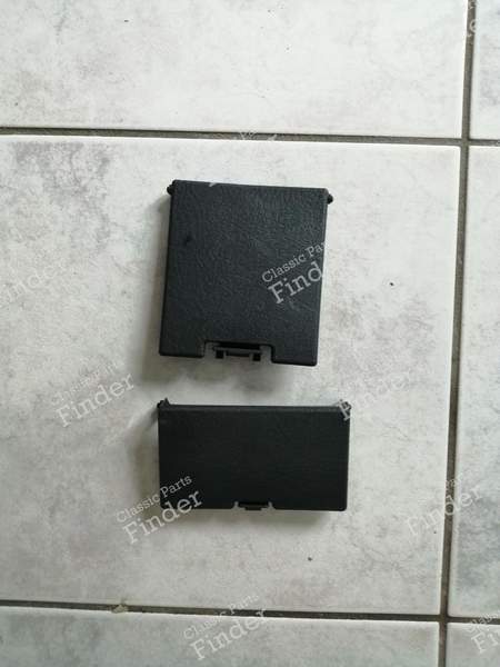Fuse and diagnostic connector compartment - CITROËN XM 