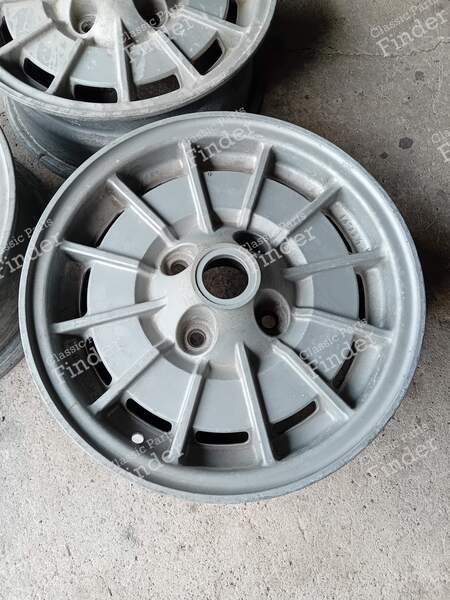 3 jantes Cromodora - ALFA ROMEO Giulia - CD22 / 105482801004- 2