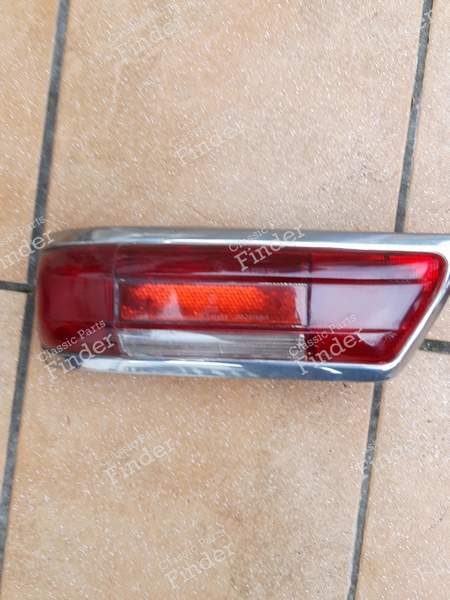 Tail lights red/red - MERCEDES BENZ SL (W113) (Pagode) - A1138201664 - 1138201664 (R) / A1138201564 - 1138201564- 1