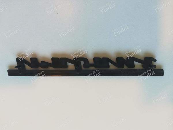 Rear logo - TRABANT 601 / 1.1 - 0311476015- 4