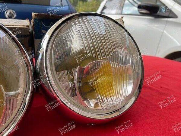 Two MARCHAL AMPLILUX headlights for DS/ID, or others - CITROËN DS / ID - 61282203 (?)- 4