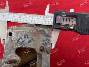 Original cylinder head - RENAULT 8 / 10 (R8 / R10) - thumb-9