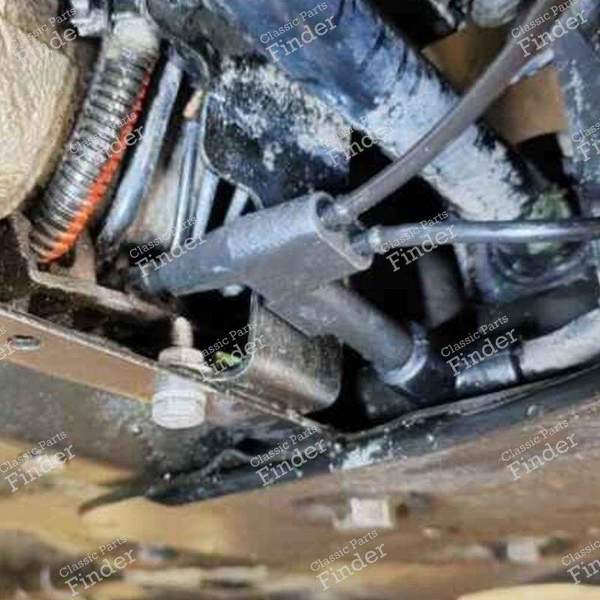 Raccord 4 voies retour liquide LHM - CITROËN Xantia - Equiv. 5270JK- 2