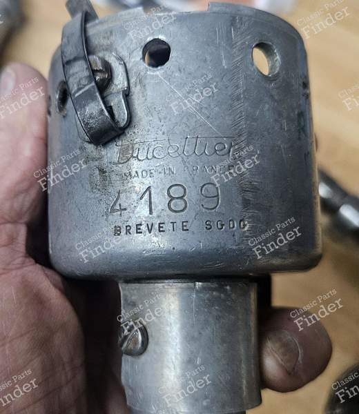 Ignition distributor R8 Gordini engine - RENAULT 8 / 10 (R8 / R10) - 4189 / R230- 2