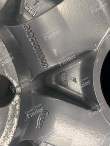 Original 'Sportline' Eight Holes Alloy Wheels 7Jx15 ET41 - MERCEDES BENZ E (W124) - 1244011302- thumb-8