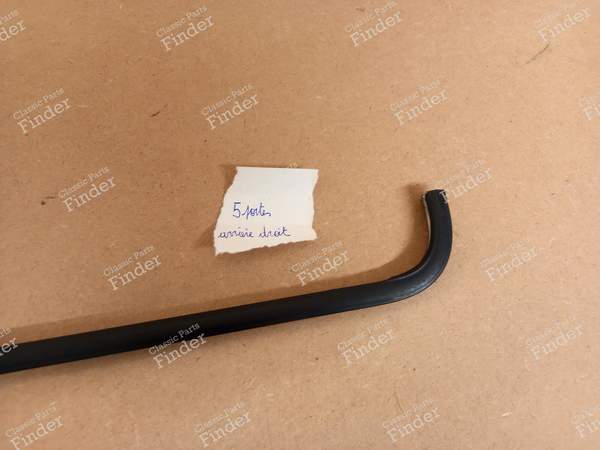 Right outside rear window wiper - 5-door version - VOLKSWAGEN (VW) Golf II / Jetta - 191853283- 5