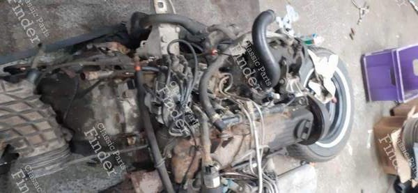 Engine and gearbox Audi 100 2.1L Petrol - AUDI 100 / 200 / 5000 (C3) - 4