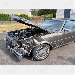 Véhicule complet à restaurer ou pour pièces - BUICK Riviera - thumb-2