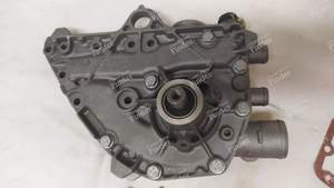 Water pump for R18, Fuego and Trafic - RENAULT 18 (R18) - 77 01 462 085 / 7700597727- thumb-2