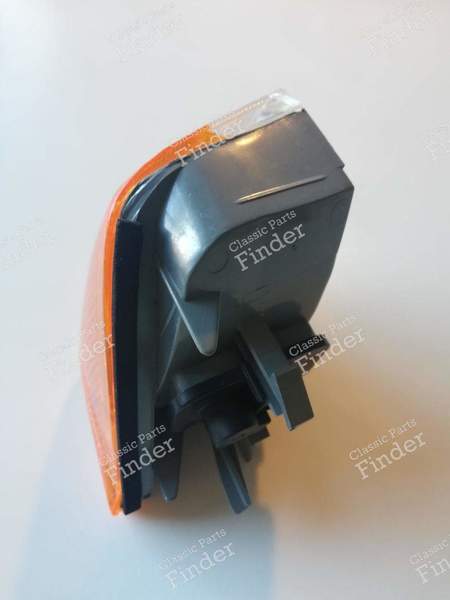 Right front flasher/monitor phase 2 - PEUGEOT 305 - 4018D- 4