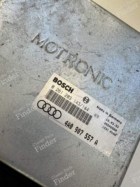 Calculateur moteur - Version S6 4.2 V8 - AUDI 100/A6 (C4) - 4A0907557A / 0261203143/144- 1