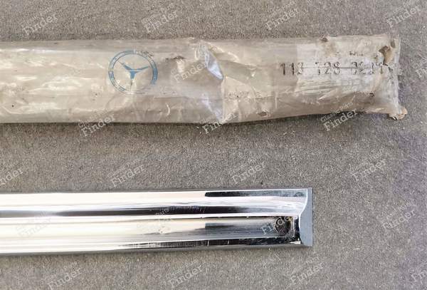 Baguette décorative pour porte conducteur - MERCEDES BENZ SL (W113) (Pagode) - 113 728 02 31- 1