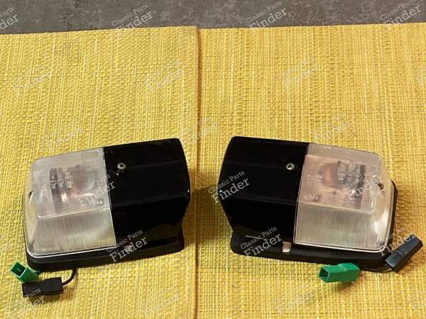 Backup and plate lights for R5, R12 station wagon, 504 pick-up... - RENAULT 4 / 3 / F (R4) - 40300- 0