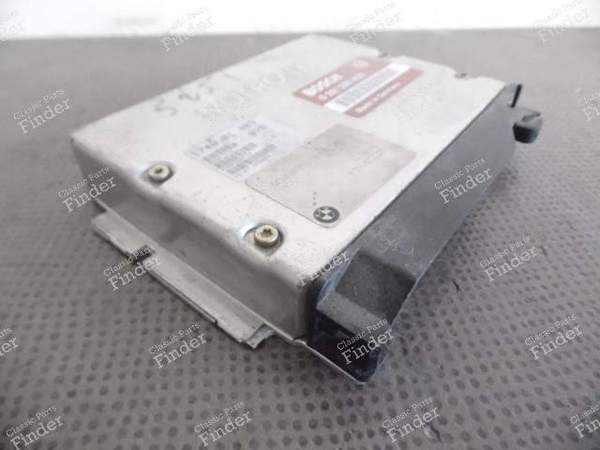 CALCULATEUR MOTRONIC 0261200402 / 1748401 BMW 525i E34 - BMW 5 (E34) - 0 261 200 402- 4