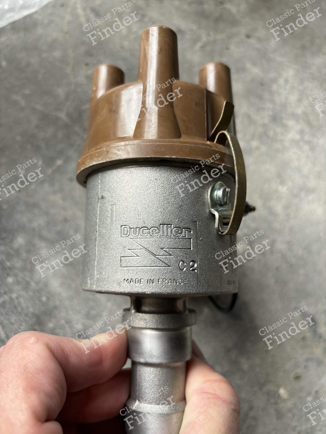 Fiche Distributeur D'Allumage FAST FT76105 - Pour Fiat Ducato III (2006-2014) - Résistance Ventilateur Chauffage