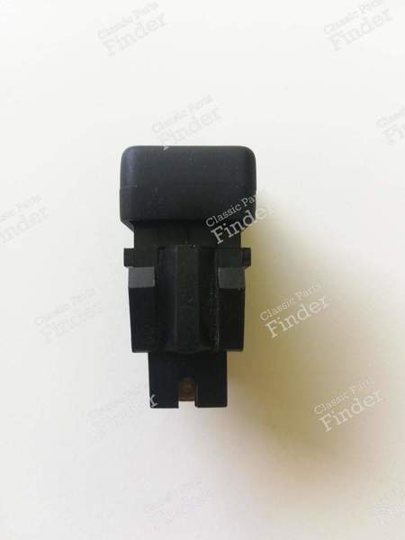 Fog light switch with diode for R4, R5, R14... - RENAULT 4 / 3 / F (R4) - 7701348744 / MP1264 (?)- 3