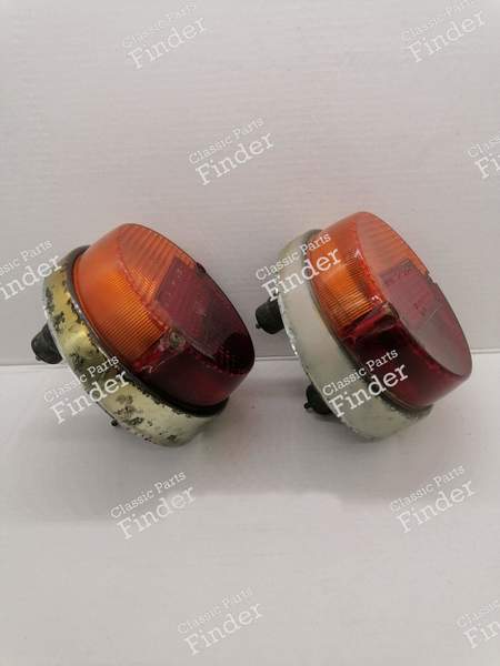 2 rear lights - SIMCA 900 / Simc'4 / 1000 / 1005 / 1006 / 1118 /Abarth 1150 - SAE B 63 SAE ST 63- 2