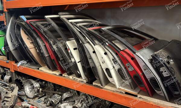 Complete doors for the 911, 914, 924, 944, and 928 - PORSCHE 911 / 912 (901) - 4
