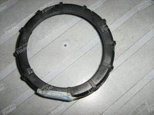 Tank nut - NISSAN Primera (P10/P11)