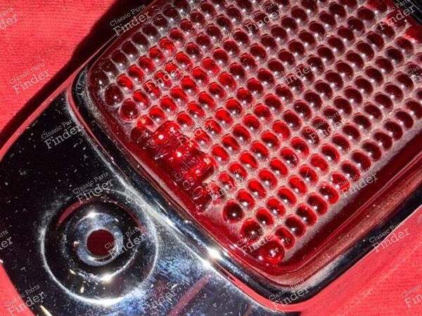 Rear taillight lens - station wagon version - PEUGEOT 403 - TPV 380- 3