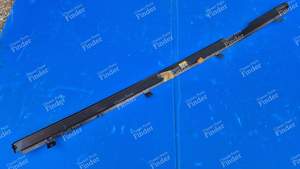 Tôle bavette centrale de pare-choc arrière - PEUGEOT 604 - 747009- thumb-1