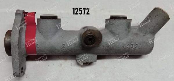 maitre-cylindre R15 TL - RENAULT 15 / 17 (R15 - R17) - RS57933- 0