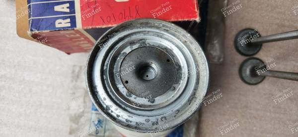 Set of 2 valves + oil filter - RAMBLER-RENAULT Classic - 3157641 / 8990508- 7