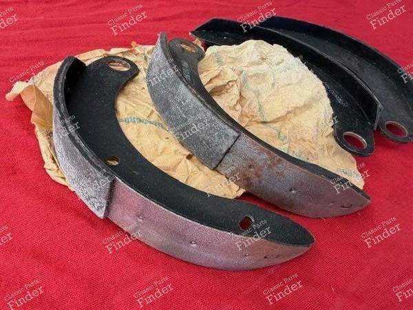 Rear brake pads - CITROËN DS / ID - 2