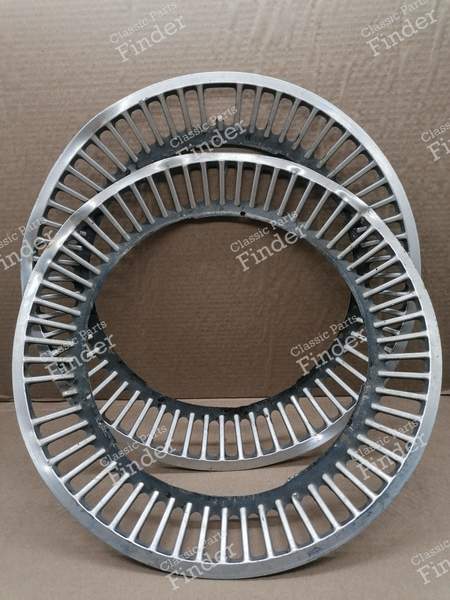 2 trim rings - FORD Taunus 12M (P4) - 0