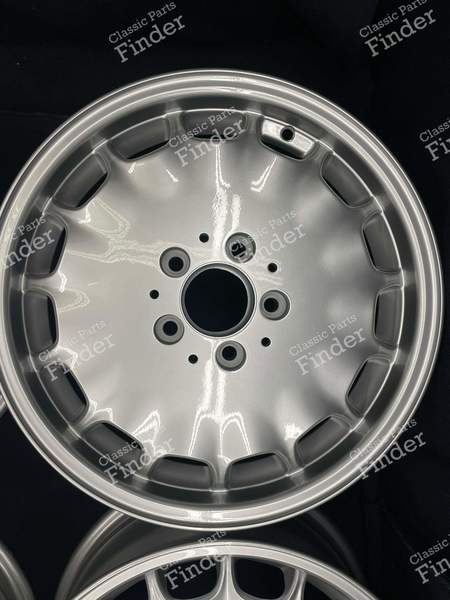 Original 'Gullideckel' - Alloy Wheels 7.5Jx16 ET51 - MERCEDES BENZ S (W140) - 1404011002- 2