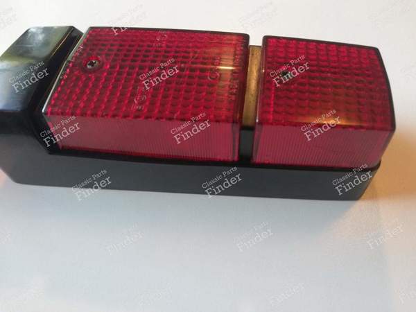 Pair of rear lights - CITROËN DS / ID - 637- 6