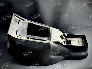 Center console (with ashtray) - ALFA ROMEO Giulia Sprint GT / GTV / GTC / GTA (105/115 Coupés)
