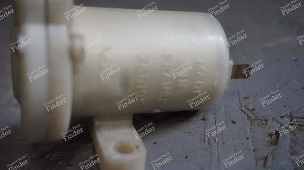 Windshield washer pump - PEUGEOT 204 - 6434.22- 5