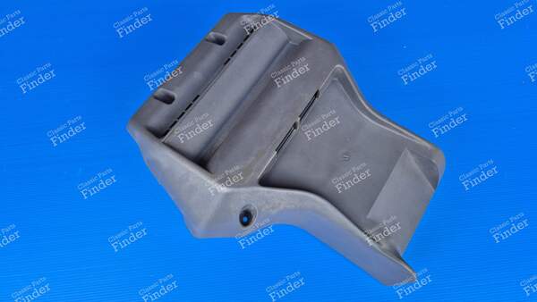 Lower plastic trim piece for the center console - PEUGEOT 205 - 9450871877- 0