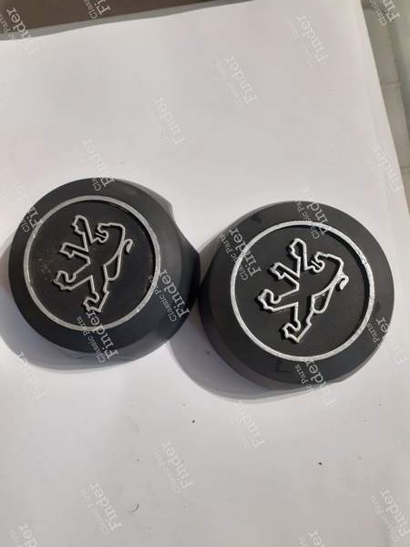 2 caches-moyeux de roue - PEUGEOT 205 - ?- 0