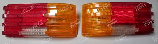 PAIR OF ORIGINAL TAILLIGHT CAPS W114/115 2ND SERIES - MERCEDES BENZ /8 (W114 / W115) - A1148200964 (L) / A1148201064 (R)- 0